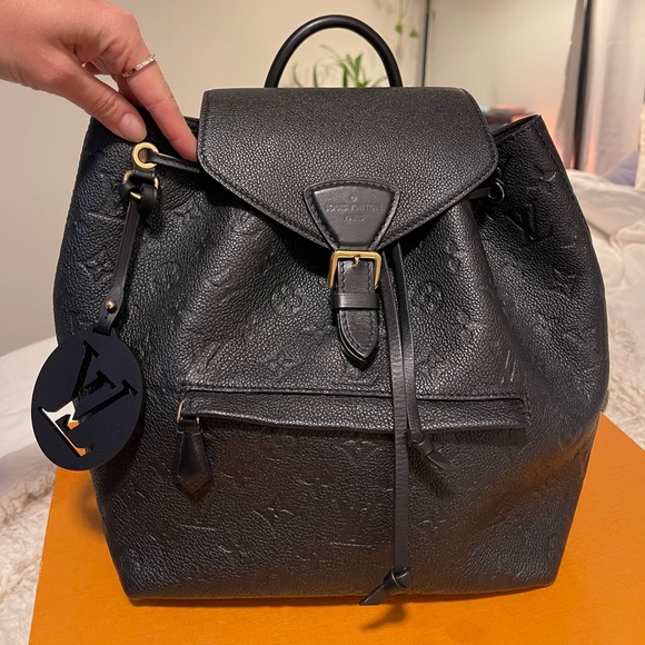 LOUIS VUITTON
Empreinte Montsouris PM Black Backpack (online edition only) - Picture 5 of 16